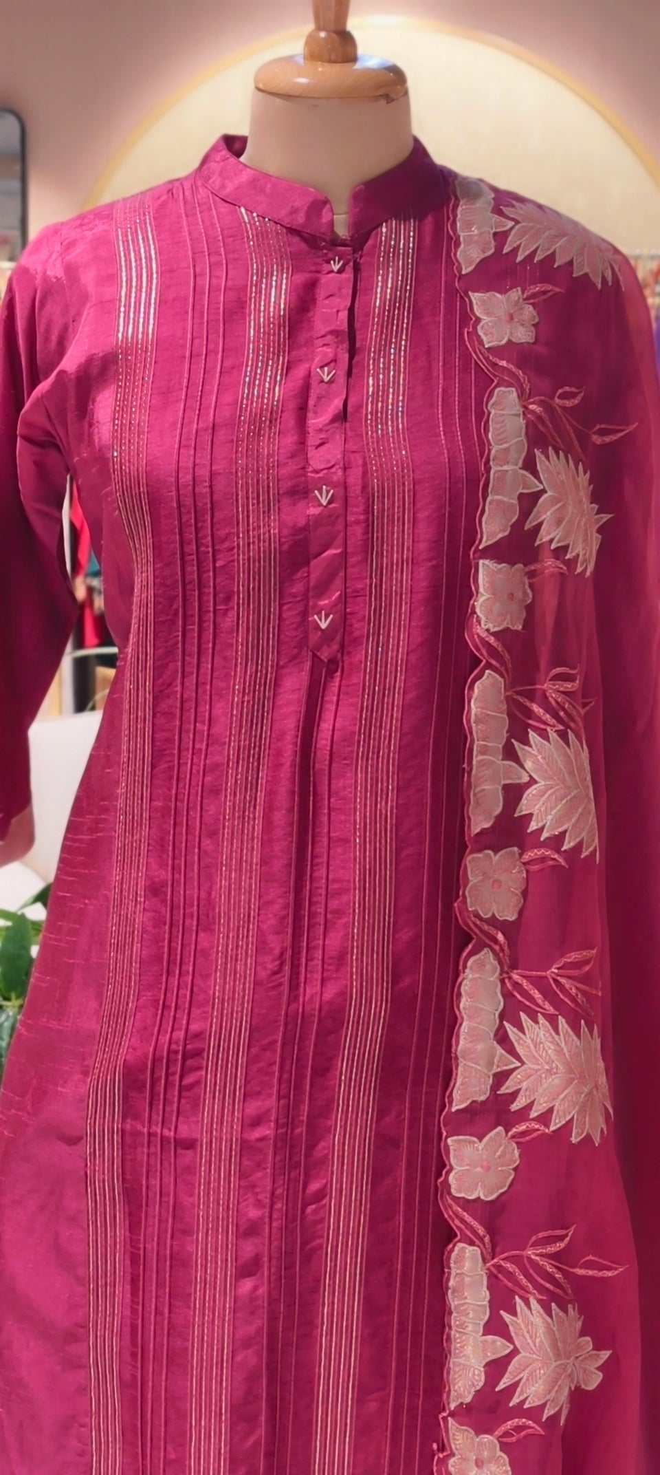 Elegant Silk Kurta full Set with Pintuck Detailing and Embroidered Sleeves with Organza Dupatta