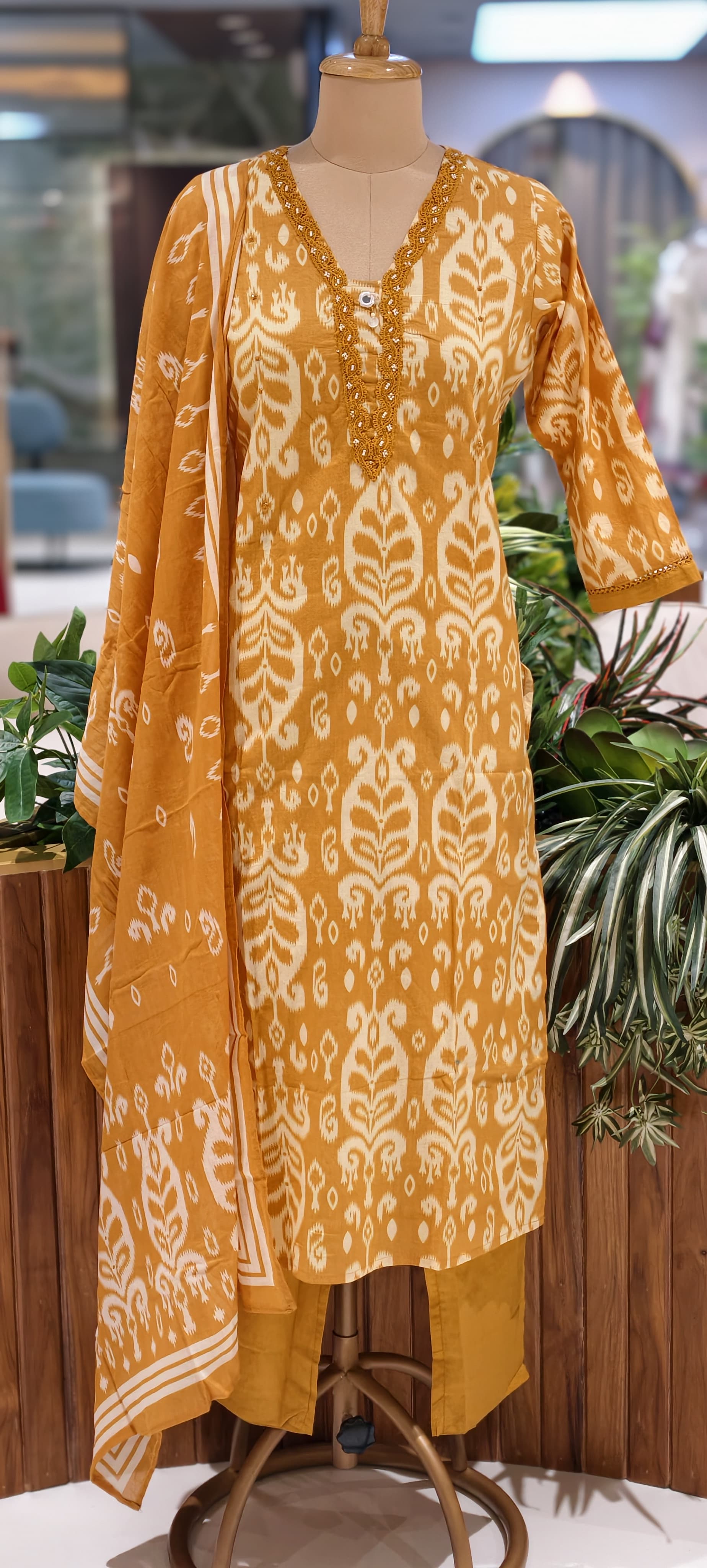 Soft Breathable Elegant Cotton Printed Kurta Pant Set with Dupatta-13845