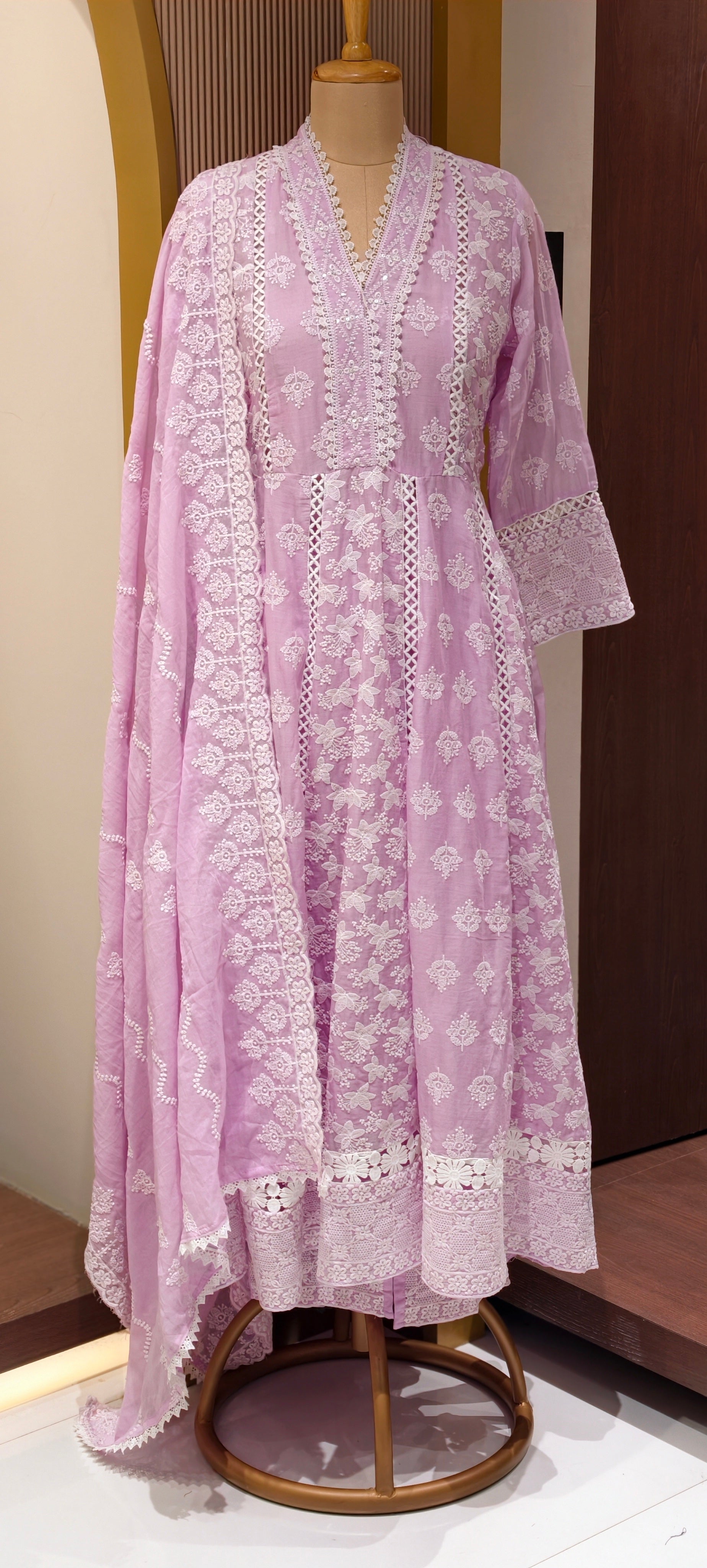 Elegant Mall Cotton Chikankari Kurta Set with Straight Pants & Embroidered Dupatta-13892 RB135