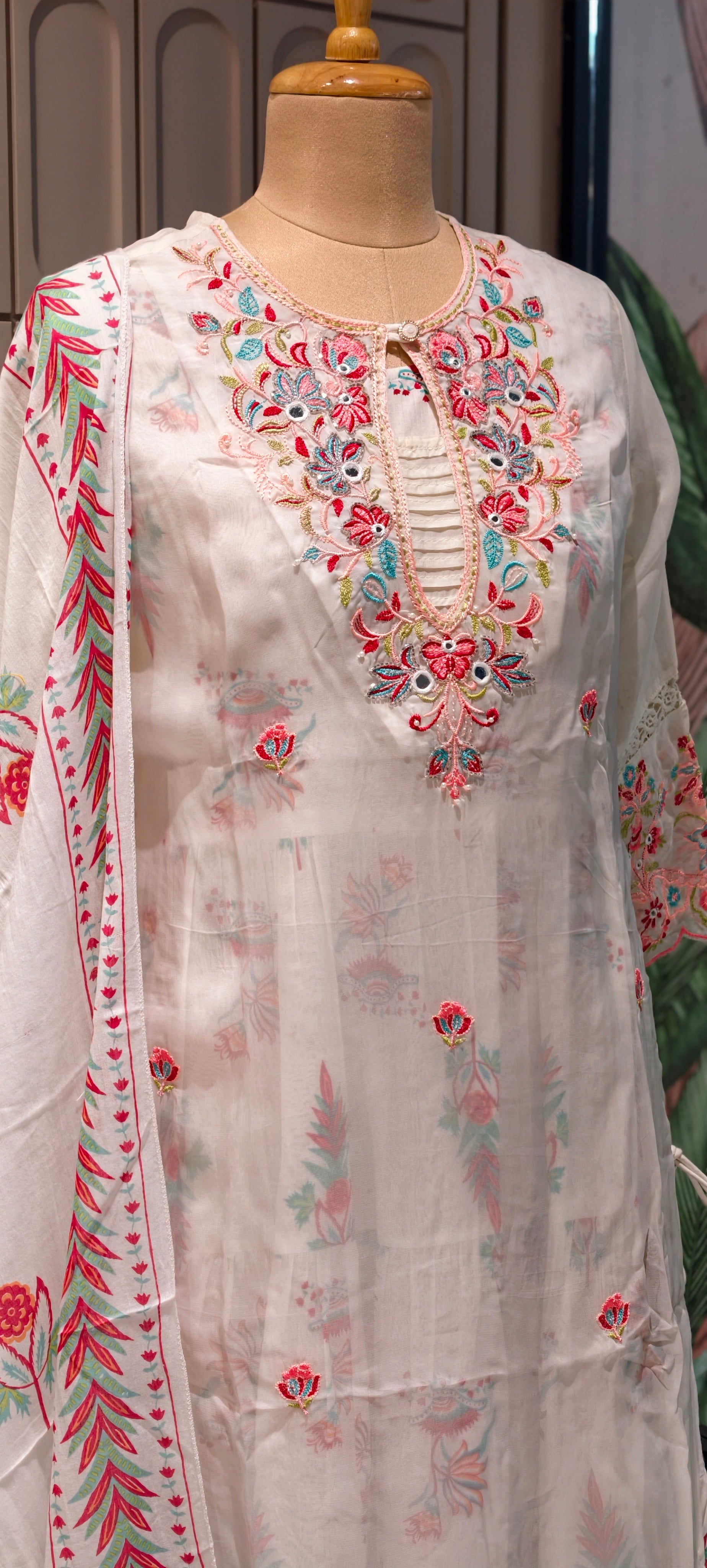 Elegant Floral Embellished Premium Double Layer Organza Gown with Cotton Inner & Embroidered Dupatta 13960  RB10