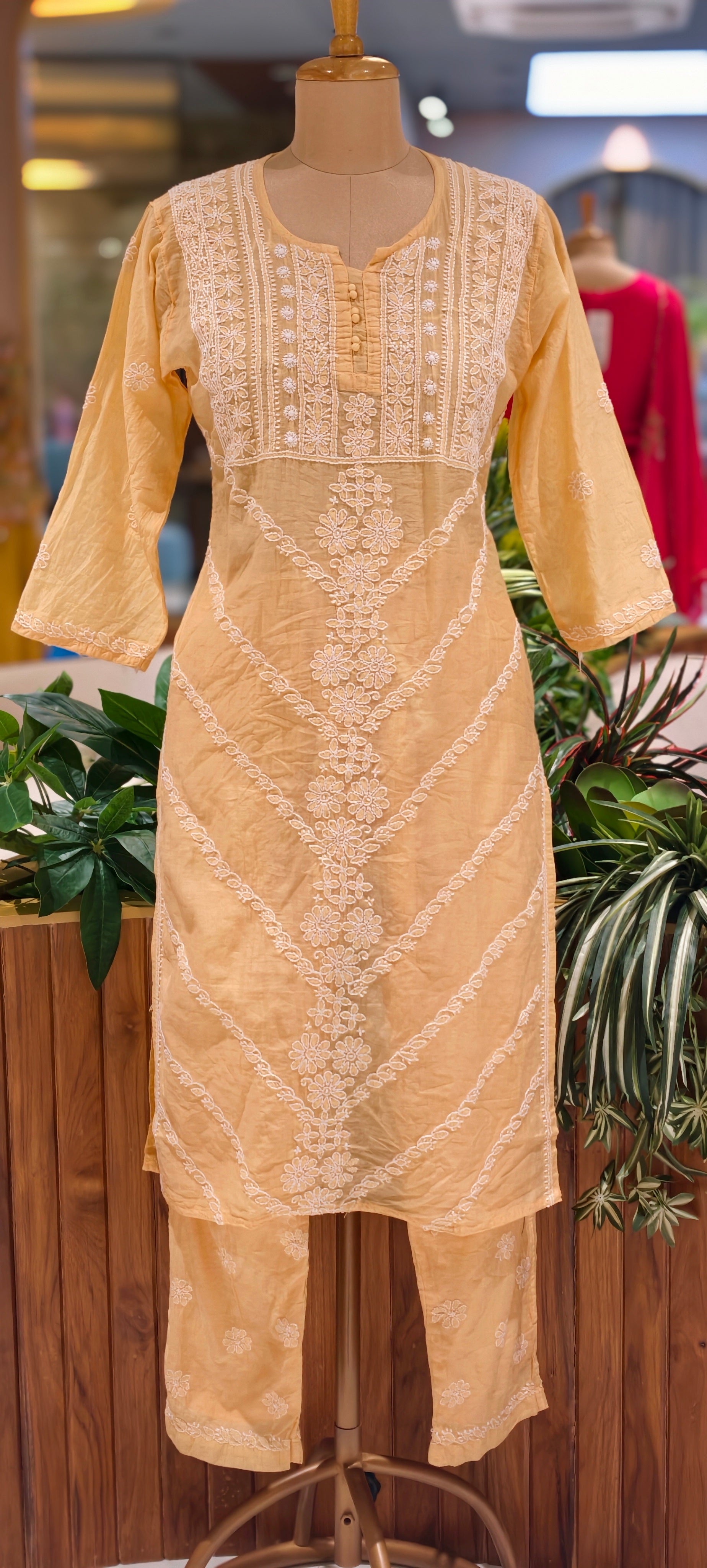 Mul Chanderi Lucknowi Style Embroidered Kurta Pant Set-13952